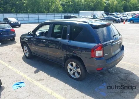 2014 Jeep Compass Latitude из США, поврежденный, VIN 1C4NJDEB7ED659682